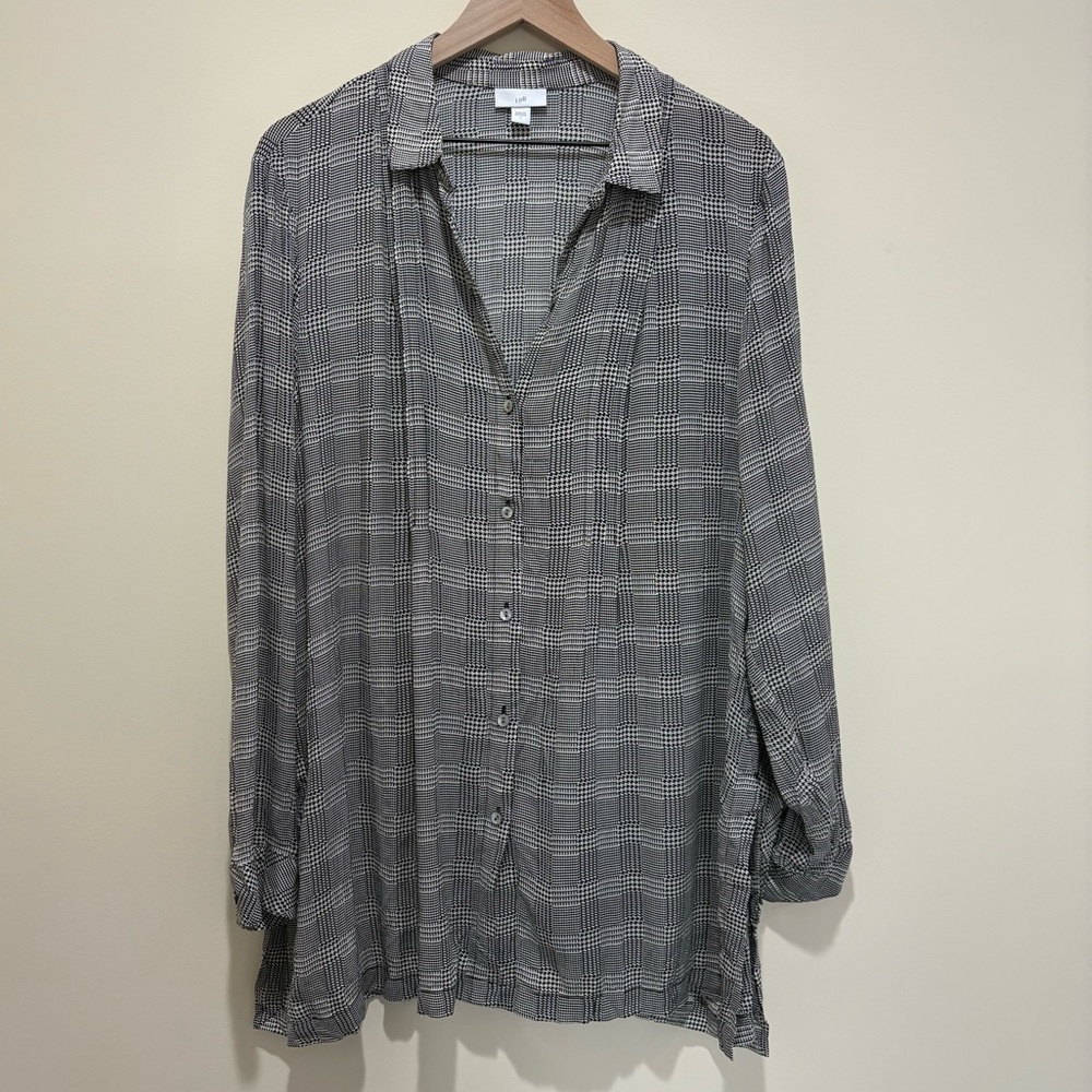 J.Jill Houndstooth Button Front Blouse